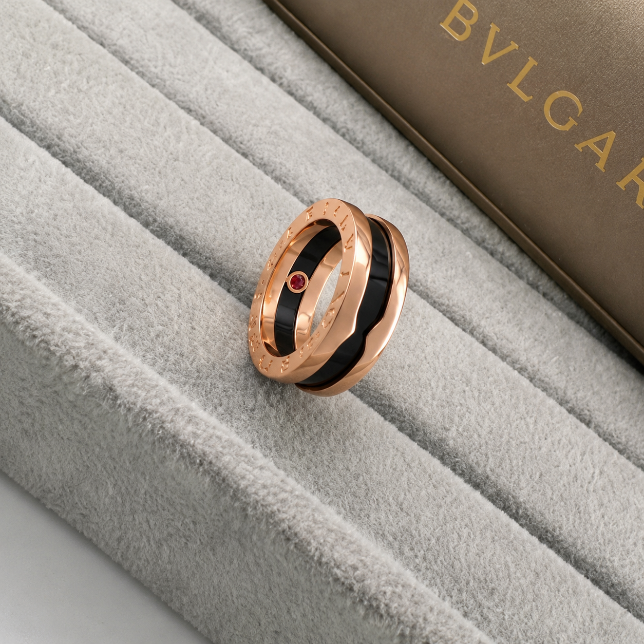 Bvlgari Black Ceramic Silver Ring with Red Accent – Elegant Luxury Jewelry