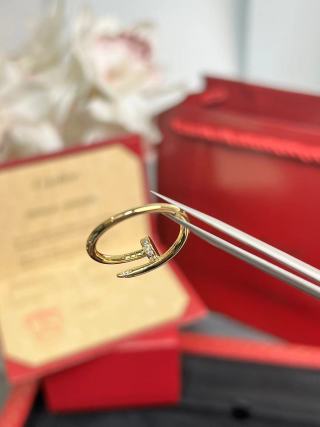 Cartier Love Cercle Étoile Ring