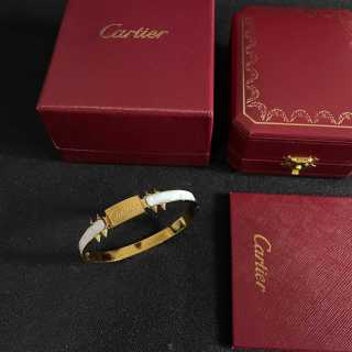 CARTIER Eloria Signature Plate Bracelet