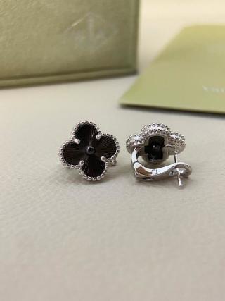 Van Cleef & Arpels Color-Block Iridescent Clover Earrings