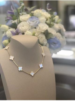 Van Cleef & Arpels Sapphire Clover Garden Necklace