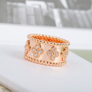 Van Cleef & Arpels Lacework Halo Diamond Band Ring