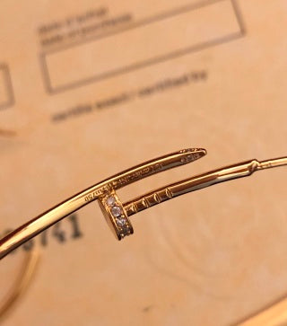 Cartier Clou Élancé Mini Hoop Earrings
