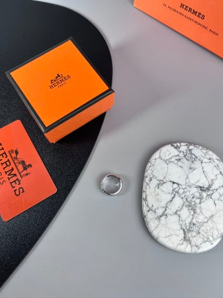 Hermès Éclat Spiral Pavé Ring