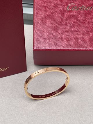Cartier Love Rosé Signature Screw Bracelet