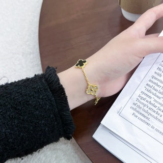 Van Cleef & Arpels Alhambra 5-Motif Bracelet in Black Onyx with Diamond Accents