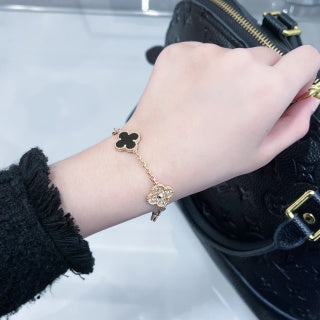 Van Cleef & Arpels Alhambra 5-Motif Bracelet in Black Onyx with Diamond Accents
