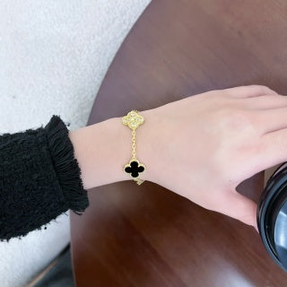 Van Cleef & Arpels Alhambra 5-Motif Bracelet in Black Onyx with Diamond Accents