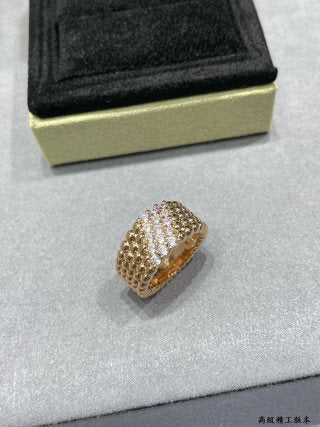 Van Cleef & Arpels Pavé Beadwork Band Ring