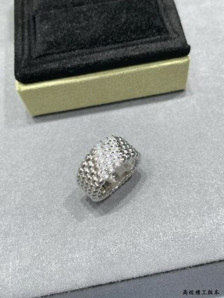 Van Cleef & Arpels Pavé Beadwork Band Ring