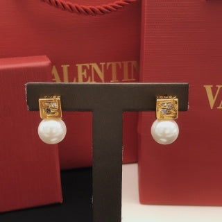 Fendi Marina FF Pearl Drop Stud Earrings