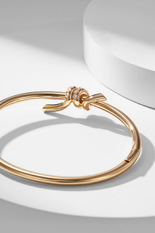 Tiffany Diamond Ribbon Cuff Bracelet – Elegant Luxury Fine Jewelry