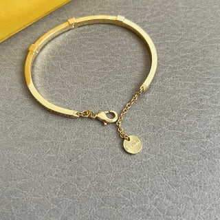 FENDI Crystal Edge Chain Bracelet