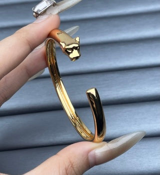 Cartier Panther Head Bracelet (Non-Diamond)