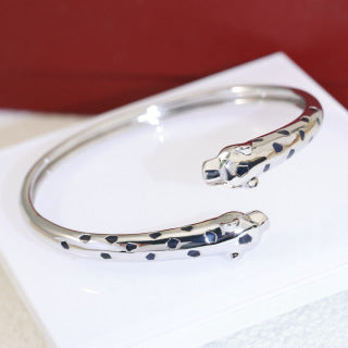 Cartier Panthère Velours Slim Open Bangle