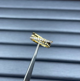 Cartier Diamond-Set Interlocking Diamond-Pattern Band Ring