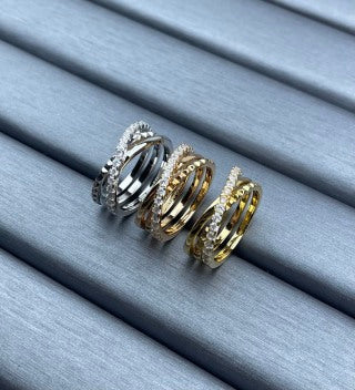 Cartier Diamond-Set Interlocking Diamond-Pattern Band Ring