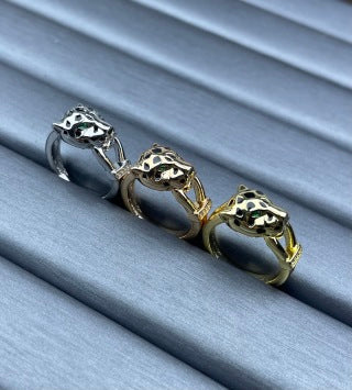 Cartier Panthère ring with lacquer detail