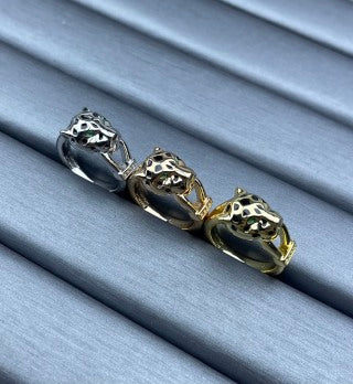 Cartier Panthère ring with lacquer detail