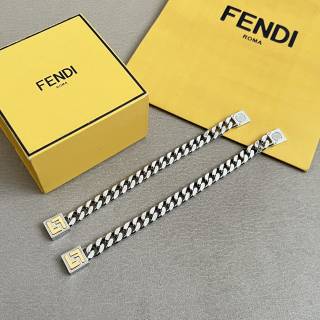 Fendi Varello FF Chain Link Bracelet