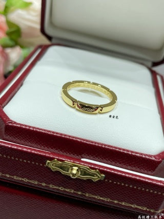 Cartier Panthère de Cartier ring in yellow gold with seven-segment design