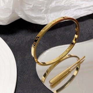 Cartier Love Harmonie Slim Screw Bracelet