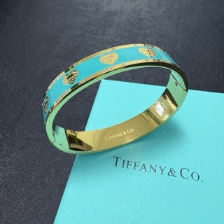 TIFFANY & CO. Diamond-Set Heart Bracelet (Medium)
