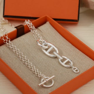 Hermès Chaine d’Ancre Long Link Pendant Necklace