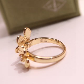 Van Cleef & Arpels Floral Trio Blossom Ring