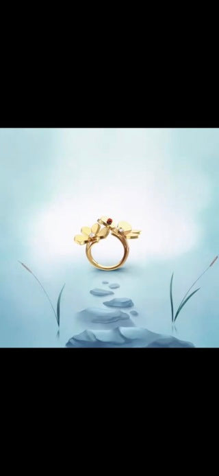 Van Cleef & Arpels Floral Trio Blossom Ring