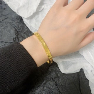 Hermès Clic H Signature Slim Bracelet
