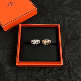 Hermès Éclat Pavé Wave Band Ring