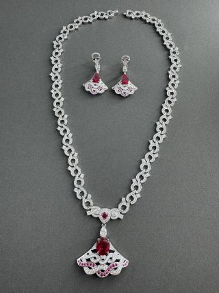 Bvlgari Ruby Fan Pendant Necklace – Elegant Luxury Fine Jewelry