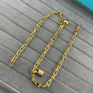 Tiffany Large Bead Lock & Double-U Horseshoe Necklace