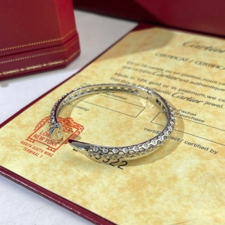 Cartier Love Éclat Pavé Slim Bracelet
