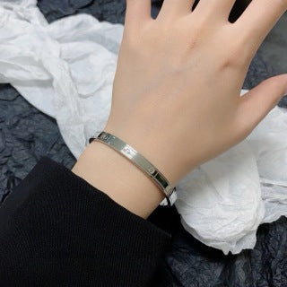 Cartier Love Meridian Slim Screw Bracelet
