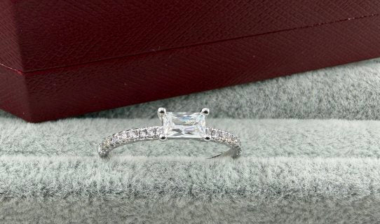 Cartier Lumière Atelier Solitaire Ring