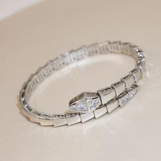 Bvlgari Geometric Link Crystal Bracelet – Elegant Luxury Jewelry