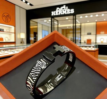 Hermès Clic H Noir Zebra Enamel Bracelet