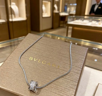 Bvlgari Crystal Geometric Pendant Necklace – Elegant Luxury Jewelry