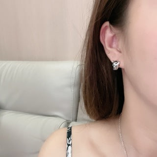 Cartier Panthère Majesté Mini Stud Earrings