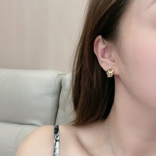 Cartier Panthère Majesté Mini Stud Earrings