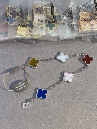 Van Cleef & Arpels Alhambra 5-motif bracelet in mixed-color natural stones