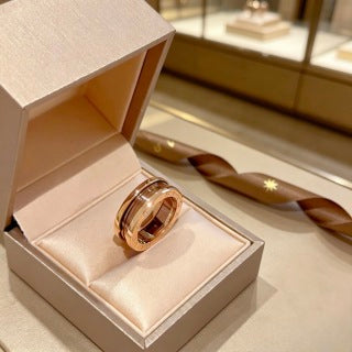 Bvlgari Rose Gold Ceramic Band Ring – Elegant Luxury Jewelry