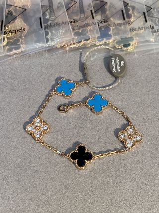 Van Cleef & Arpels Multi-Stone & Mixed-Color Clover Bracelet (5 Motifs)