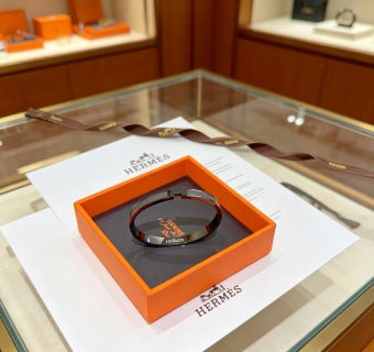 Hermès H D’Ancre Slim Cuff Bracelet