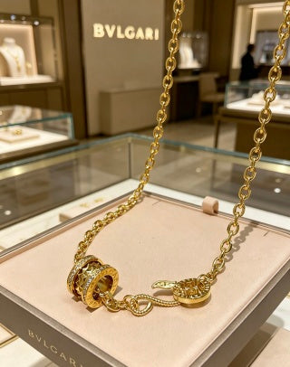 Bvlgari Gold Circle Pendant Chain Necklace – Elegant Luxury Jewelry
