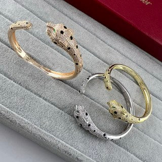 CARTIER Selvara Panther Embrace Bangle