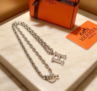 Hermès Chaine d’Ancre H Pavé Toggle Necklace