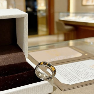 Bvlgari Silver Black Accent Geometric Band Ring – Elegant Luxury Jewelry